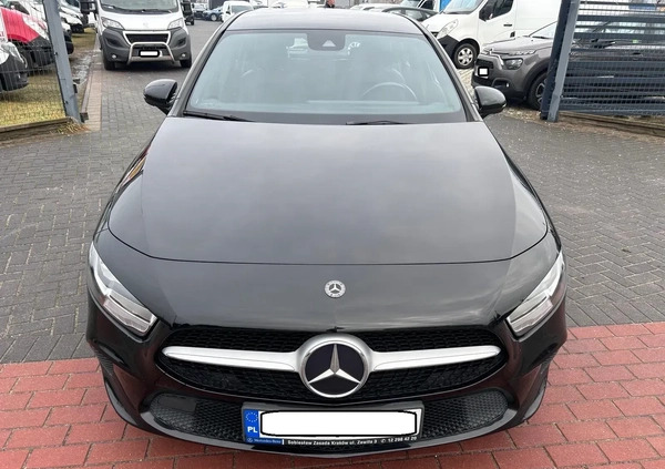 Mercedes-Benz Klasa A cena 77900 przebieg: 97000, rok produkcji 2019 z Kalisz małe 232